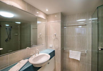 Kingsrow Holiday Apartments - Tourism Cairns 4