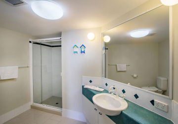 Kingsrow Holiday Apartments - Tourism Cairns 6