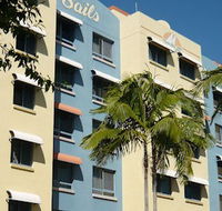 Sails Resort On Golden Beach - Tourism Cairns
