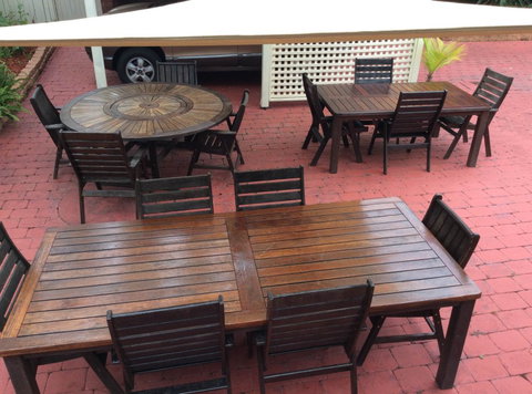 Cleveland Visitor Villas Motel & Shailer Park Garden Villas - Tourism Cairns 7