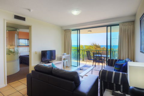 Grand Palais Beachside Resort - Tourism Cairns 5