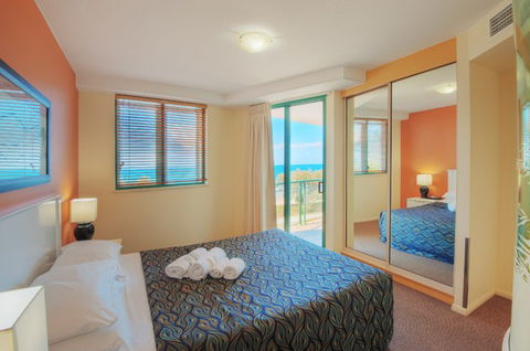 Grand Palais Beachside Resort - Tourism Cairns 6