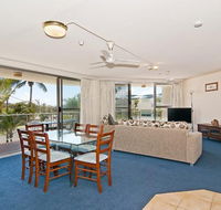 Chateau Royale Beach Resort - Tourism Cairns