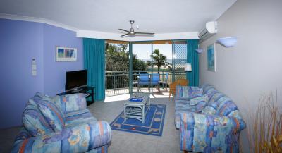Currumbin Sands On The Beach - Tourism Cairns 6