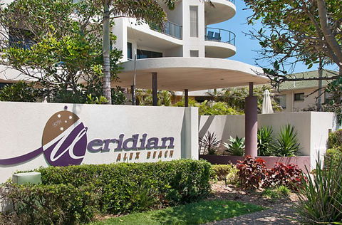 Meridian Alex Beach - Tourism Cairns 0