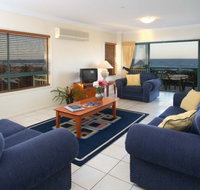 Sunshine Towers Apartments - Tourism Cairns