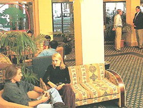 Criterion Hotel - Tourism Cairns 0