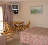 Beaumaris Bay Motel - Tourism Cairns