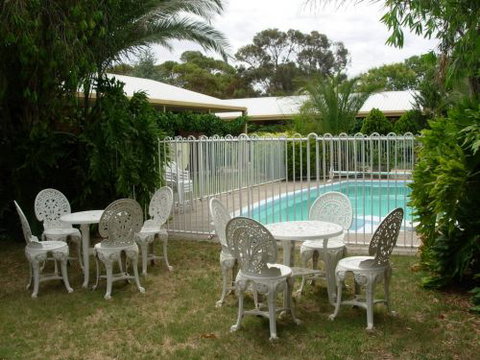 Roundhouse Motel - Tourism Cairns 7