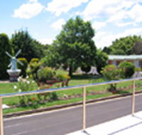 Golden Chain Beachway Motel and Restaurant - Tourism Cairns