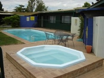 Barossa Motor Lodge - Tourism Cairns 0