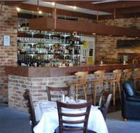 Deer Park Motor Inn - Tourism Cairns
