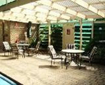 Hahndorf Inn - Tourism Cairns 2