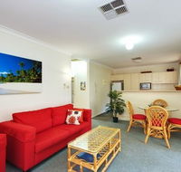 Beaches Serviced Apartments - Tourism Cairns