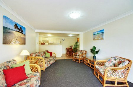 Beaches Serviced Apartments - Tourism Cairns 5