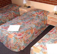 Greenslopes Motor Inn - Tourism Cairns