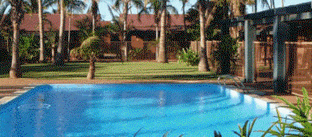Walkabout Hotel - Tourism Cairns 0