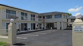 Pottsville Beach Motel - Tourism Cairns 3