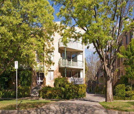 Kingston Terrace Serviced Apartments - Tourism Cairns 1