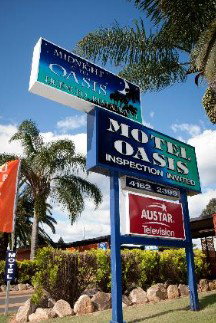 Motel Oasis - Tourism Cairns 1