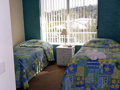 Apollo Apartments - Tourism Cairns 3