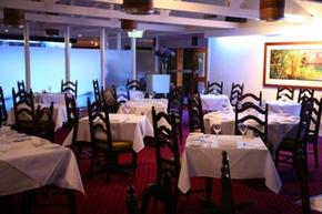 Quality Inn The Willows - Tourism Cairns 3