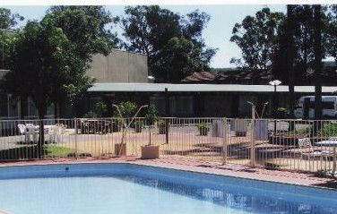 The Ashwood Motor Inn - Tourism Cairns 1