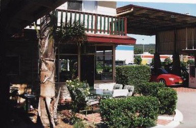 The Ashwood Motor Inn - Tourism Cairns 3