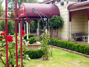 Bed And Breakfast At Stephanie's - Tourism Cairns 1