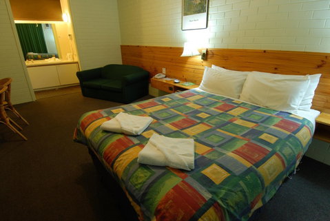 Barossa Motor Lodge - Tourism Cairns 3