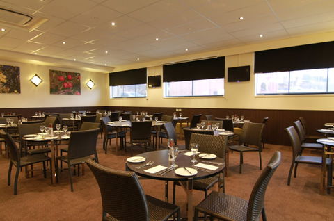 Quality Hotel Gateway Devonport - Tourism Cairns 5