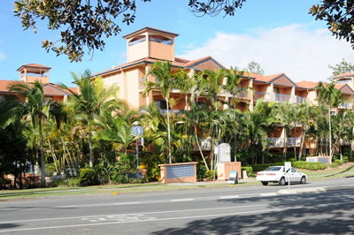 Bella Mare Beachside Apartments - Tourism Cairns 1