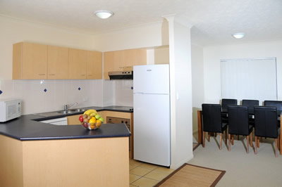Bella Mare Beachside Apartments - Tourism Cairns 5