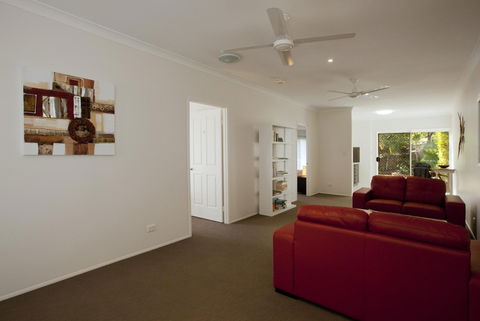 Mt Coolum Retreat - Tourism Cairns 1