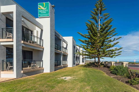Quality Resort Sorrento Beach - Tourism Cairns 0