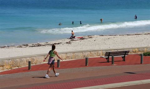 Quality Resort Sorrento Beach - Tourism Cairns 1