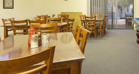 Rosebud Motel - Tourism Cairns 1