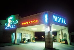 Sun Palms Hotel Motel - Tourism Cairns 0