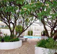 Inland Oasis Motel - Tourism Cairns