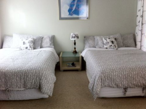 Bardon B&B - Tourism Cairns 3