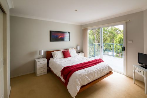Valentine NSW Tourism Cairns