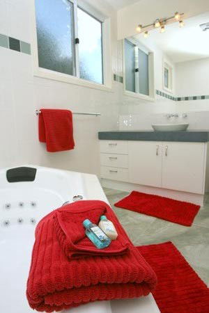Black Dolphin Luxury Accommodation - Tourism Cairns 9