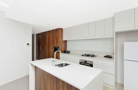 Astra Apartments Canberra - Tourism Cairns 1