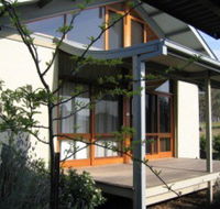 Toms Folly At The Vintage - Tourism Cairns