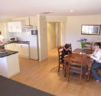 Copper Cove Holiday Villas - Tourism Cairns