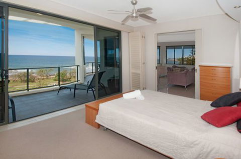 Meridian Alex Beach Apartments - Tourism Cairns 4