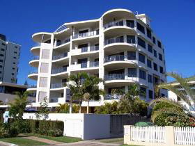 Meridian Alex Beach Apartments - Tourism Cairns 5