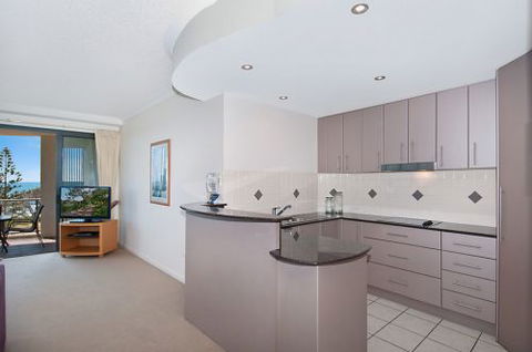 Meridian Alex Beach Apartments - Tourism Cairns 6