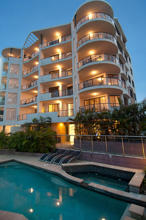 Meridian Alex Beach Apartments - Tourism Cairns 9