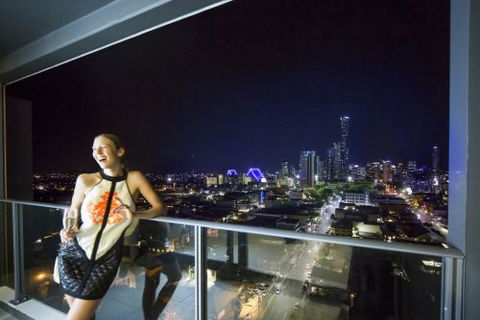 M & A Apartments - Tourism Cairns 3